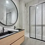 Apartment In The 16Th Area Residential District