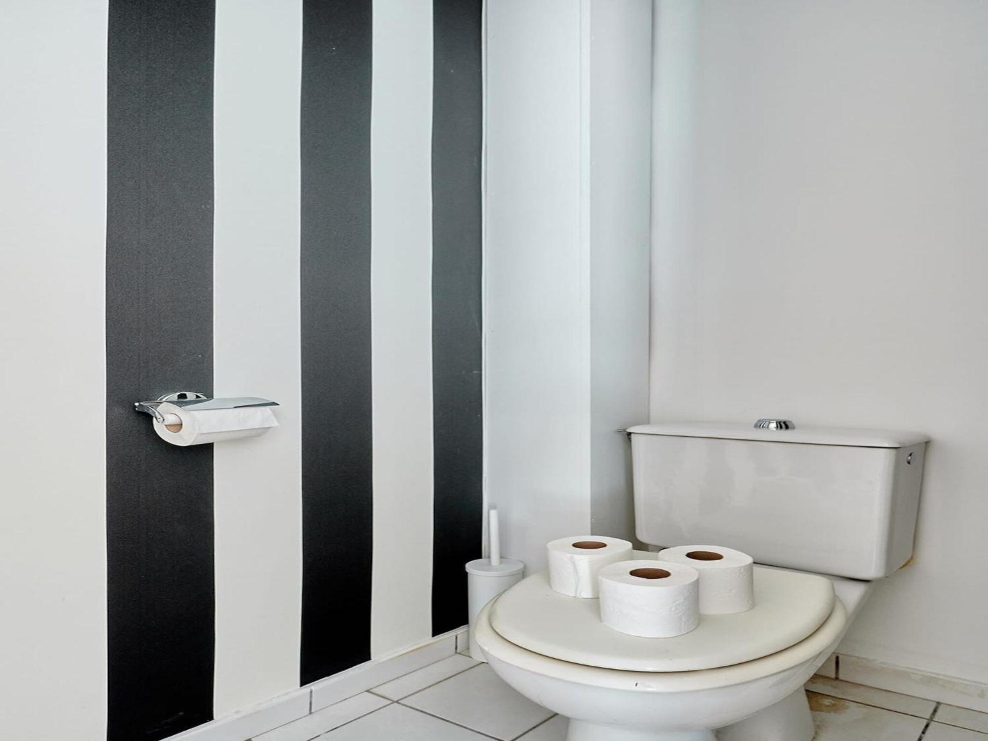 In The 16th Area Residential District Apartment *